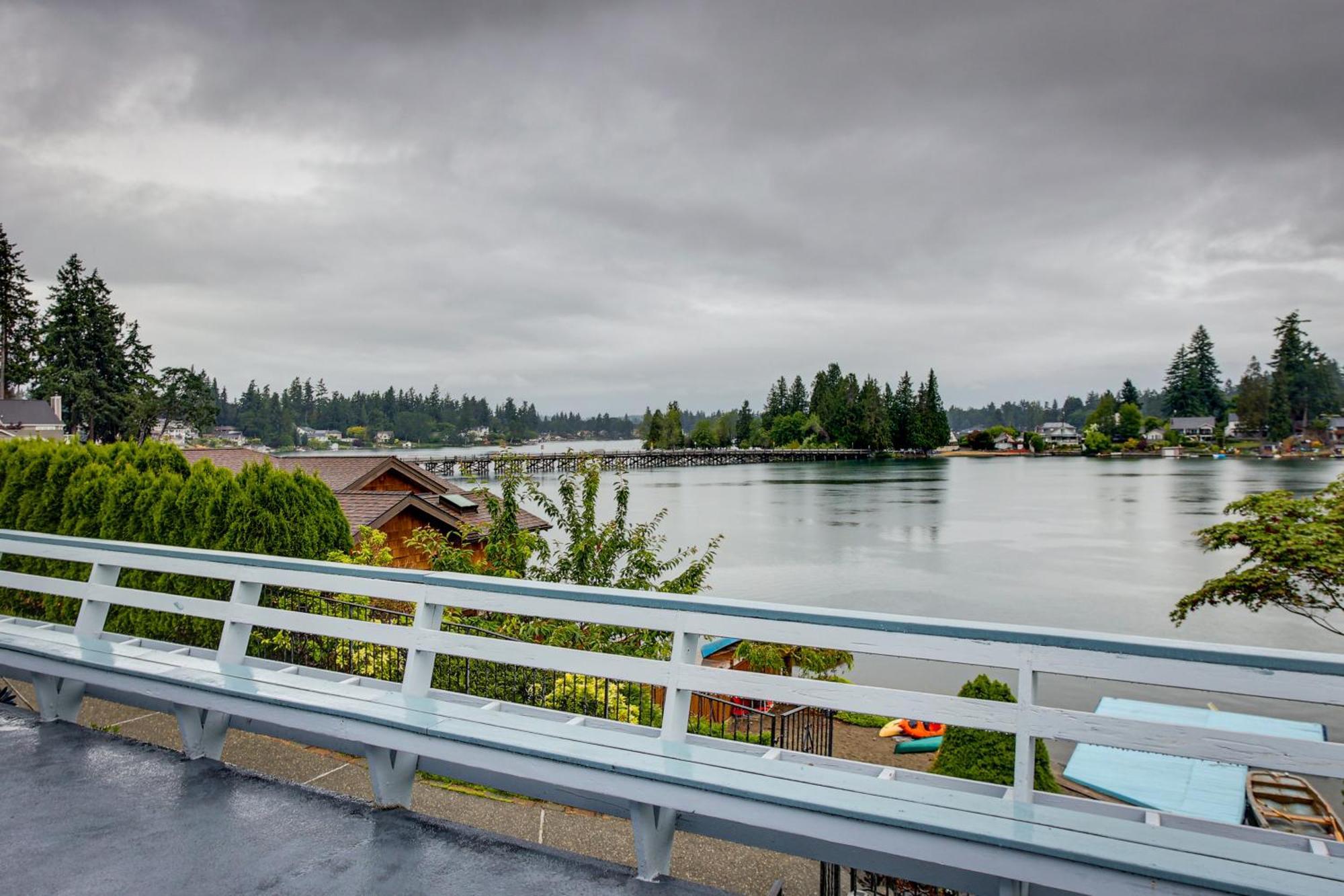 Tacoma Home On Steilacoom Lake With Dock! 외부 사진