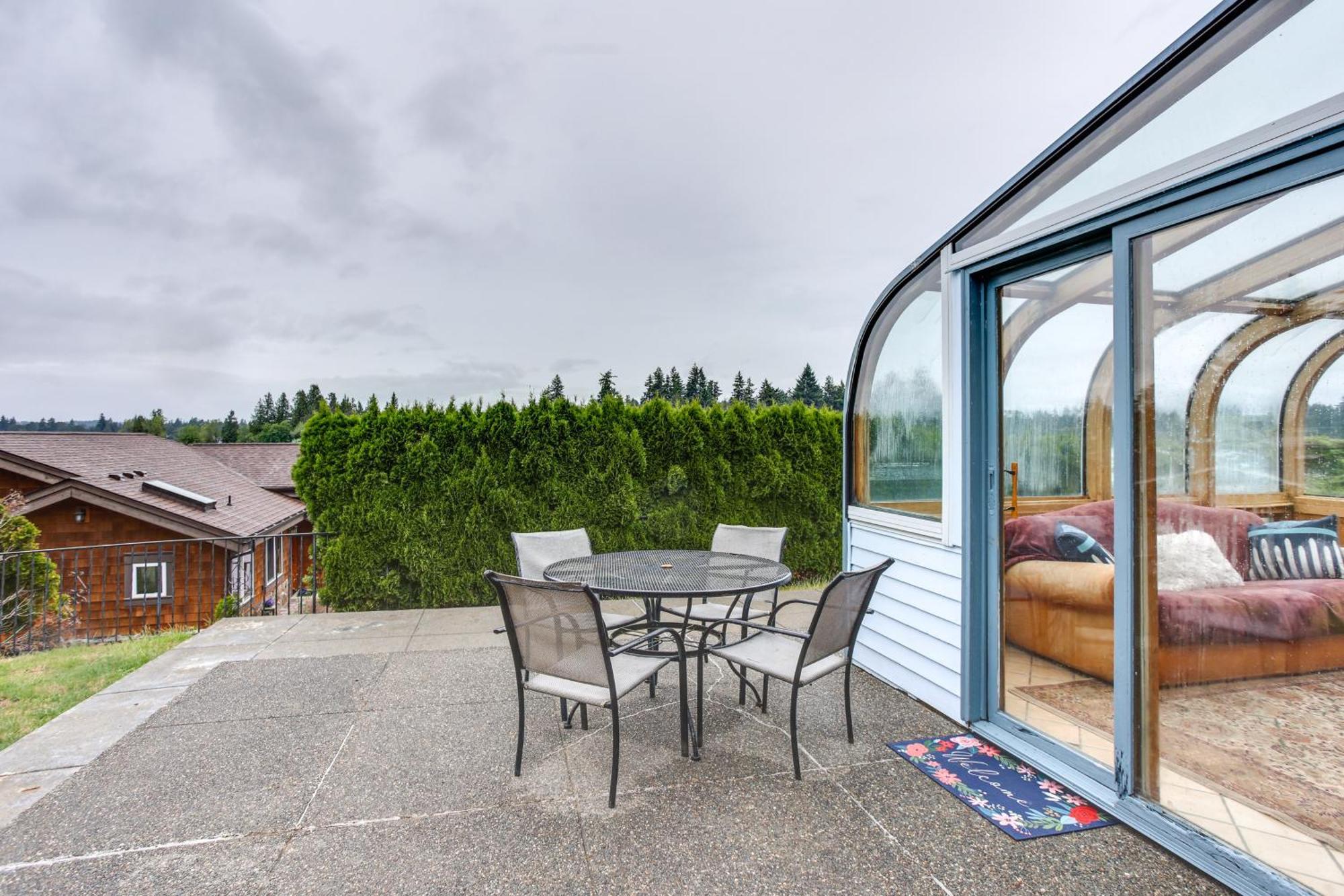Tacoma Home On Steilacoom Lake With Dock! 외부 사진
